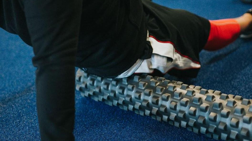 6 Benefits of Foam Rolling - Ultimate Nutrition
